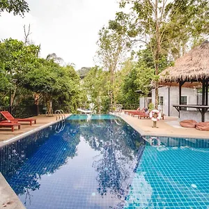 The Dearly Hostel-padi 5 Star Dive Hostal